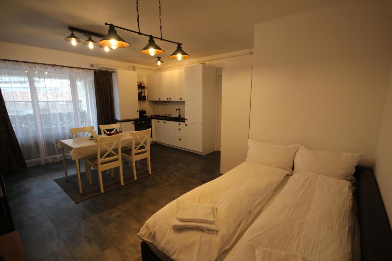Apartment Francesca Mit Parkplatz Naehe Altstadt Sibiu Exterior foto